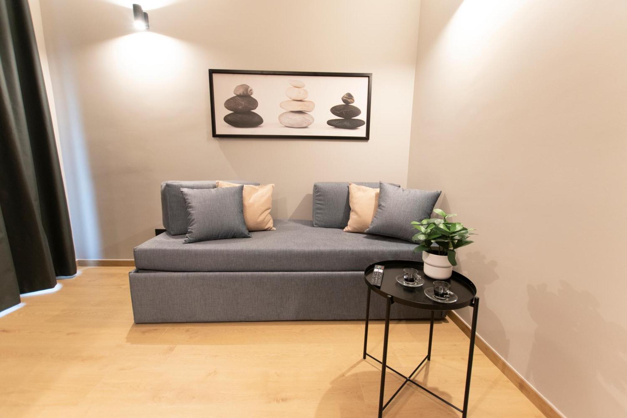 Ihost Luxury -free Parking- Plana 6 *