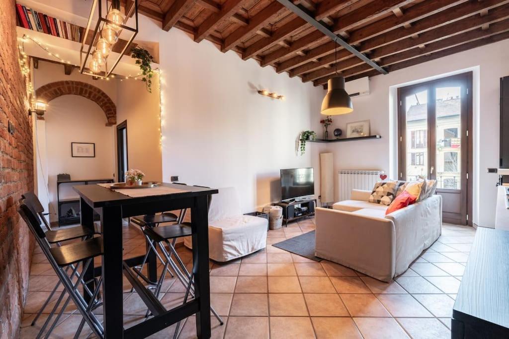 Apartamento New Apartment: Imbonati6 *