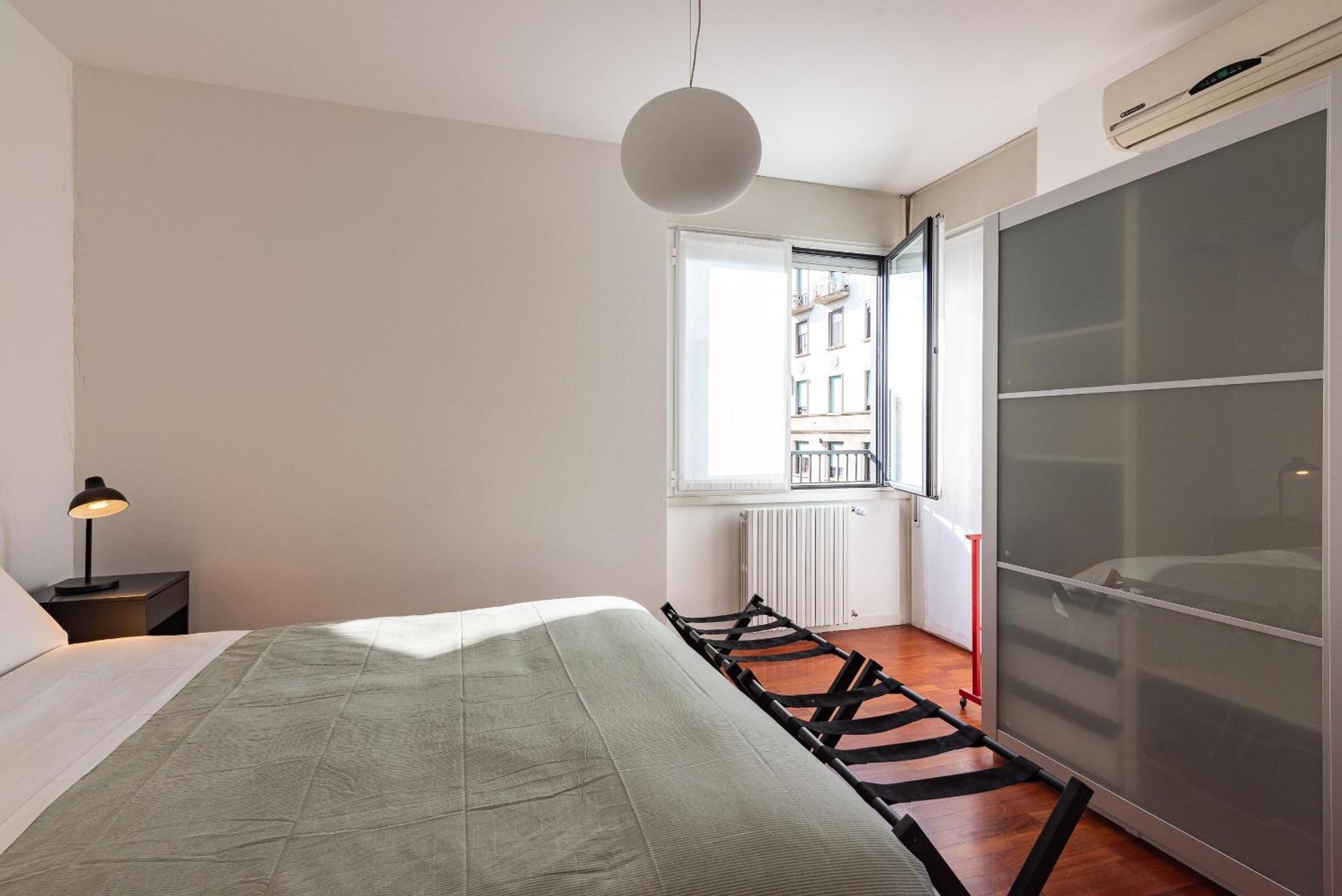 Apartment Daniele Flat - Free Wi-fi & M4 Metro Mi Milan