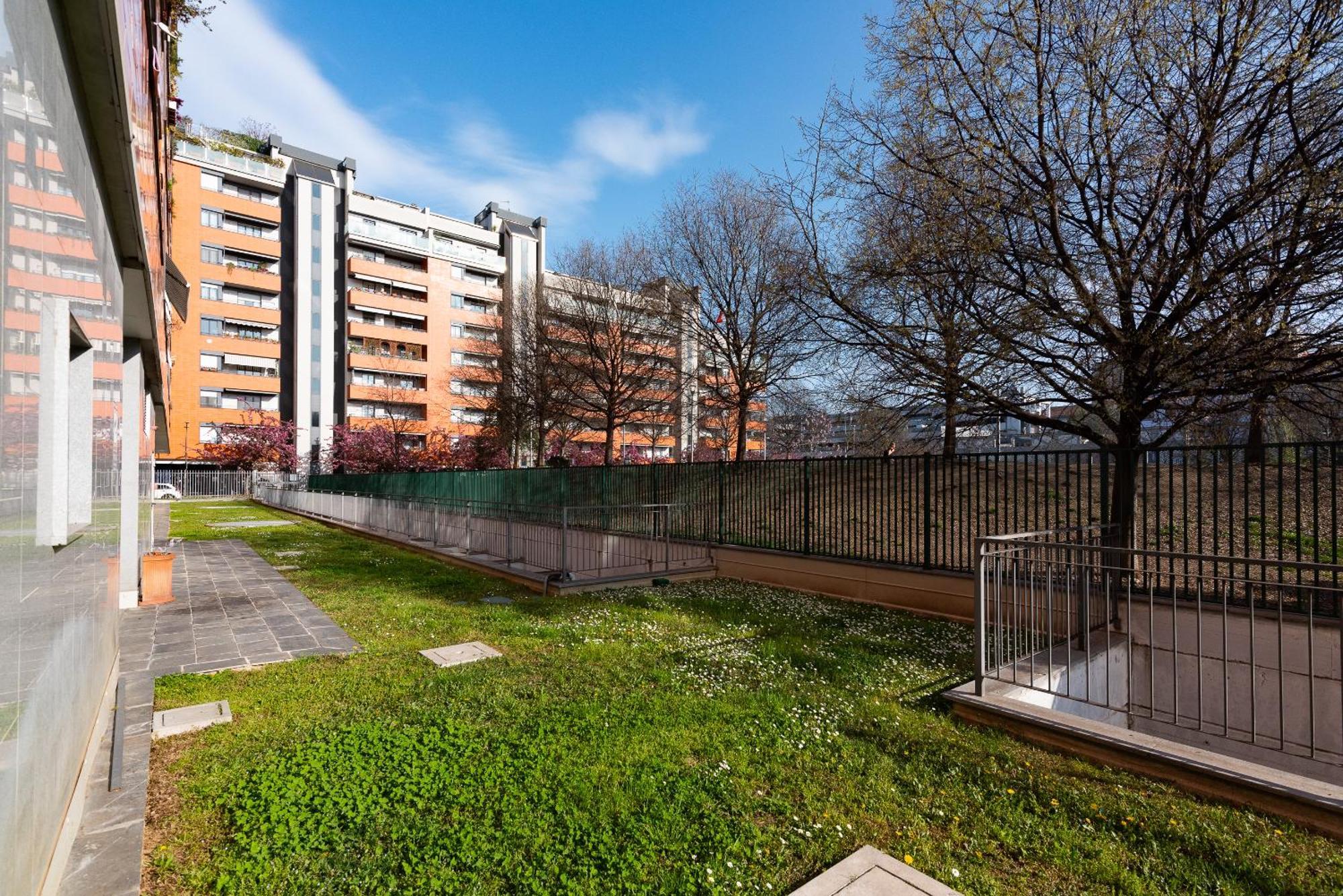 Daniele Flat - Free Wi-fi & M4 Metro Mi Apartment Milan