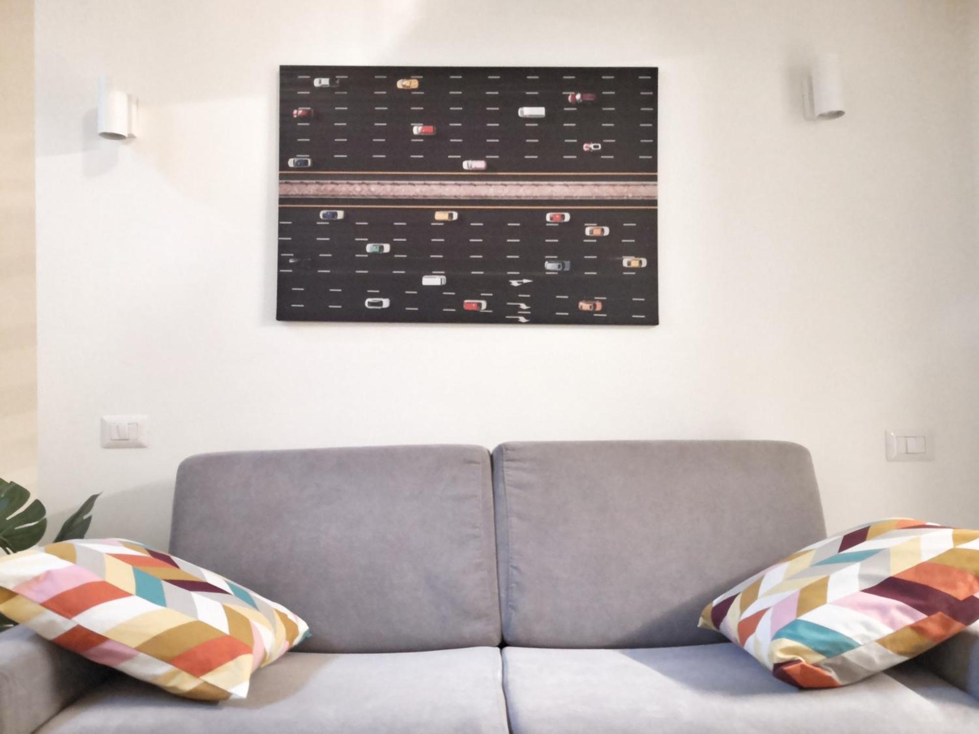 Ihost - Arganini 22 * Milano
