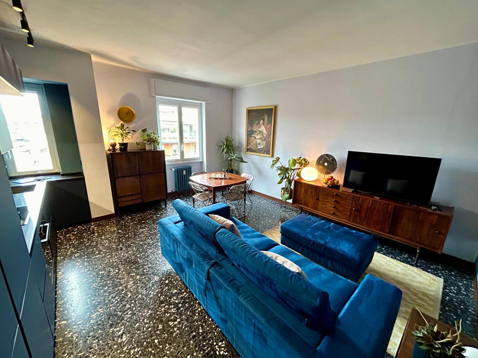 Elegant Blue Portello - Near Mico And Fiera Apartment *