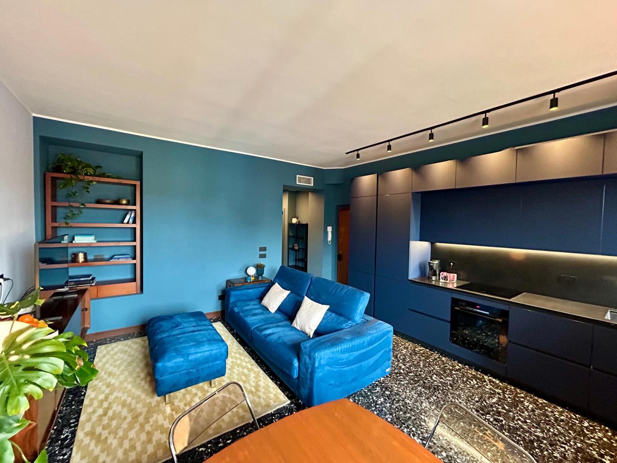 Elegant Blue Portello - Near Mico And Fiera Apartment