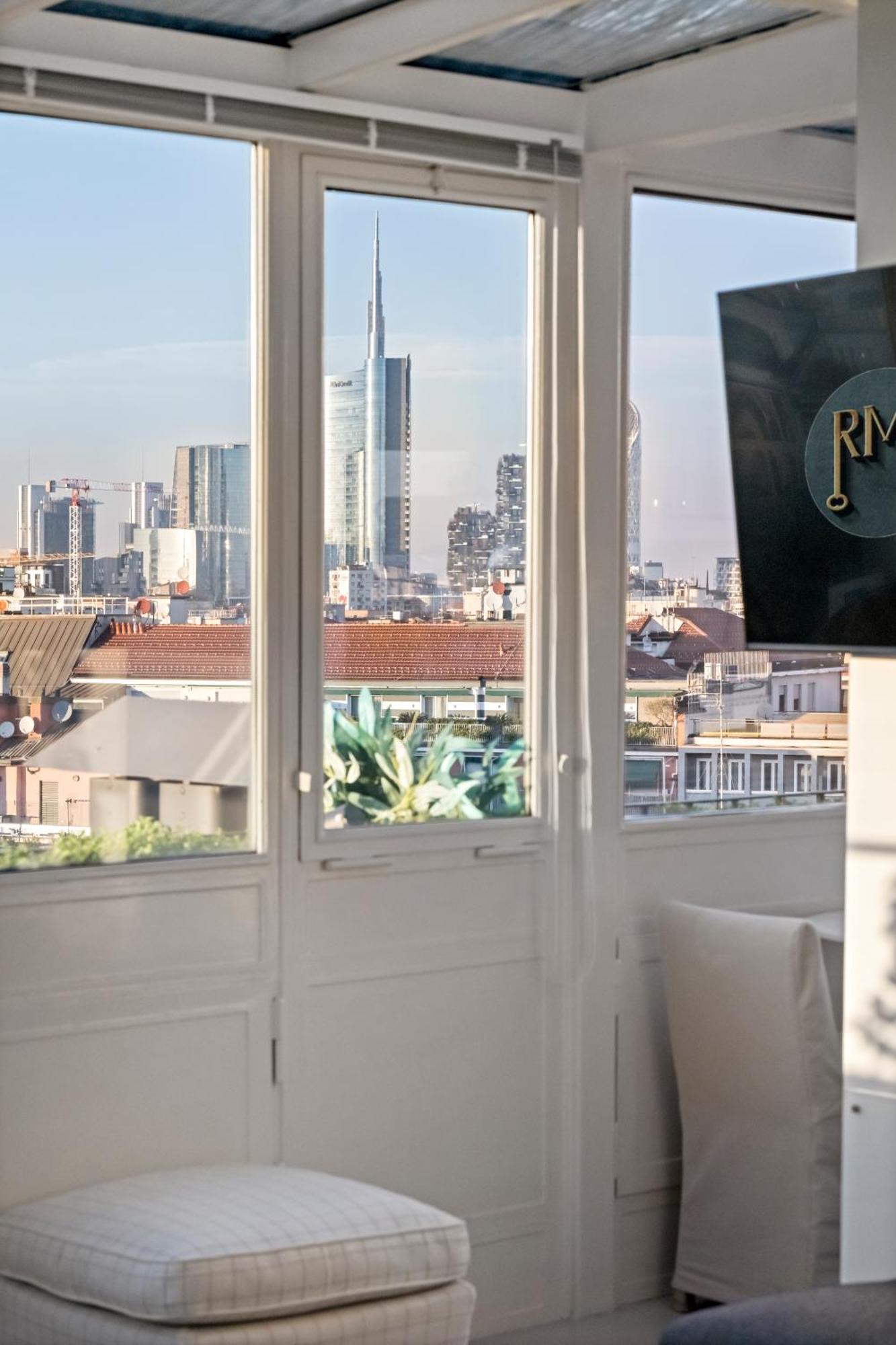 Luxury Penthouse With Jacuzzi & 360 View Rooftop Milan