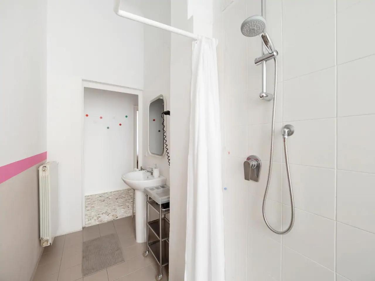 Apartment Trilocale 4/5 Ospiti In Stazione Milan