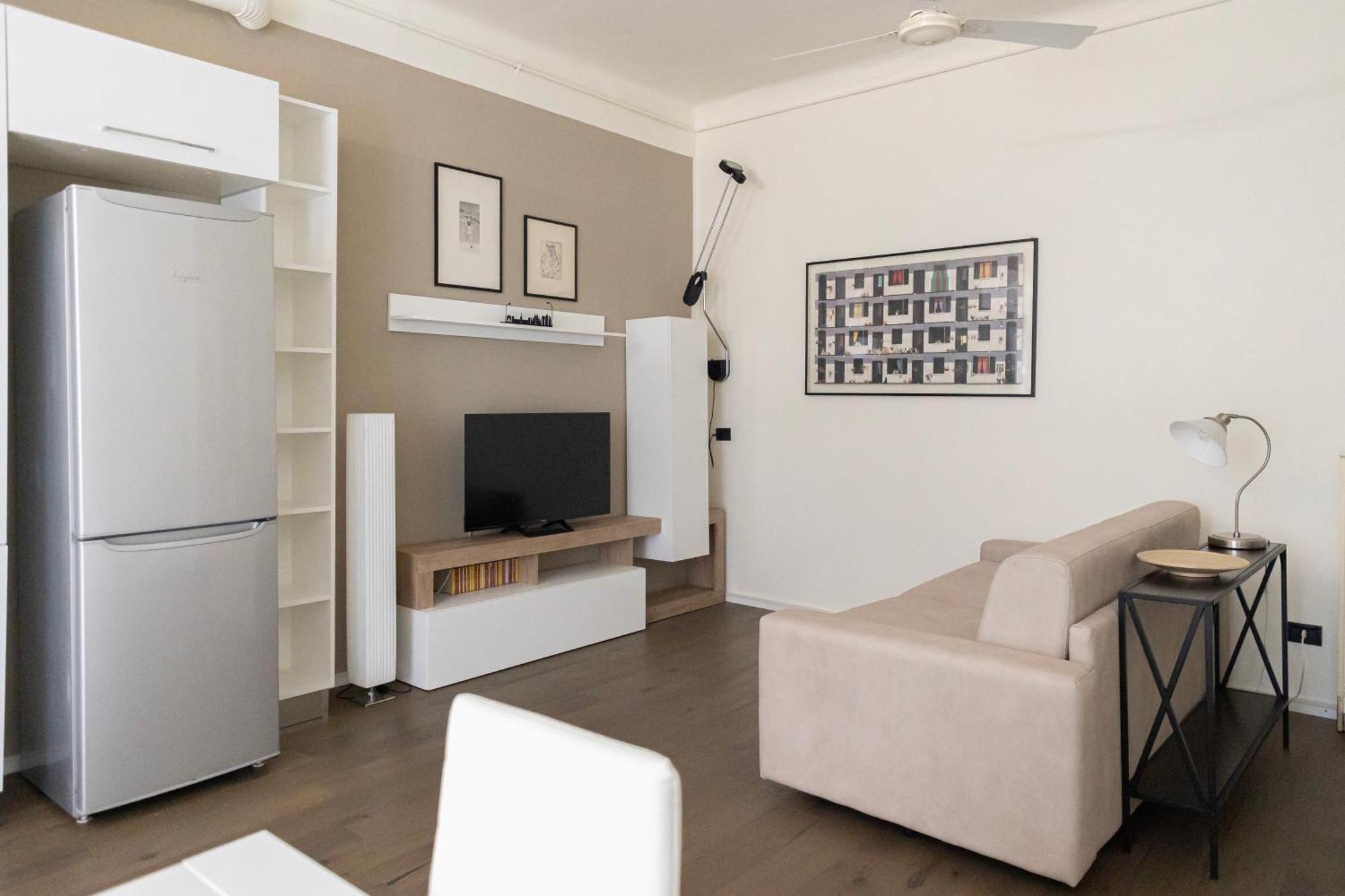 Elegante Bilocale In Zona Risorgimento * Milão