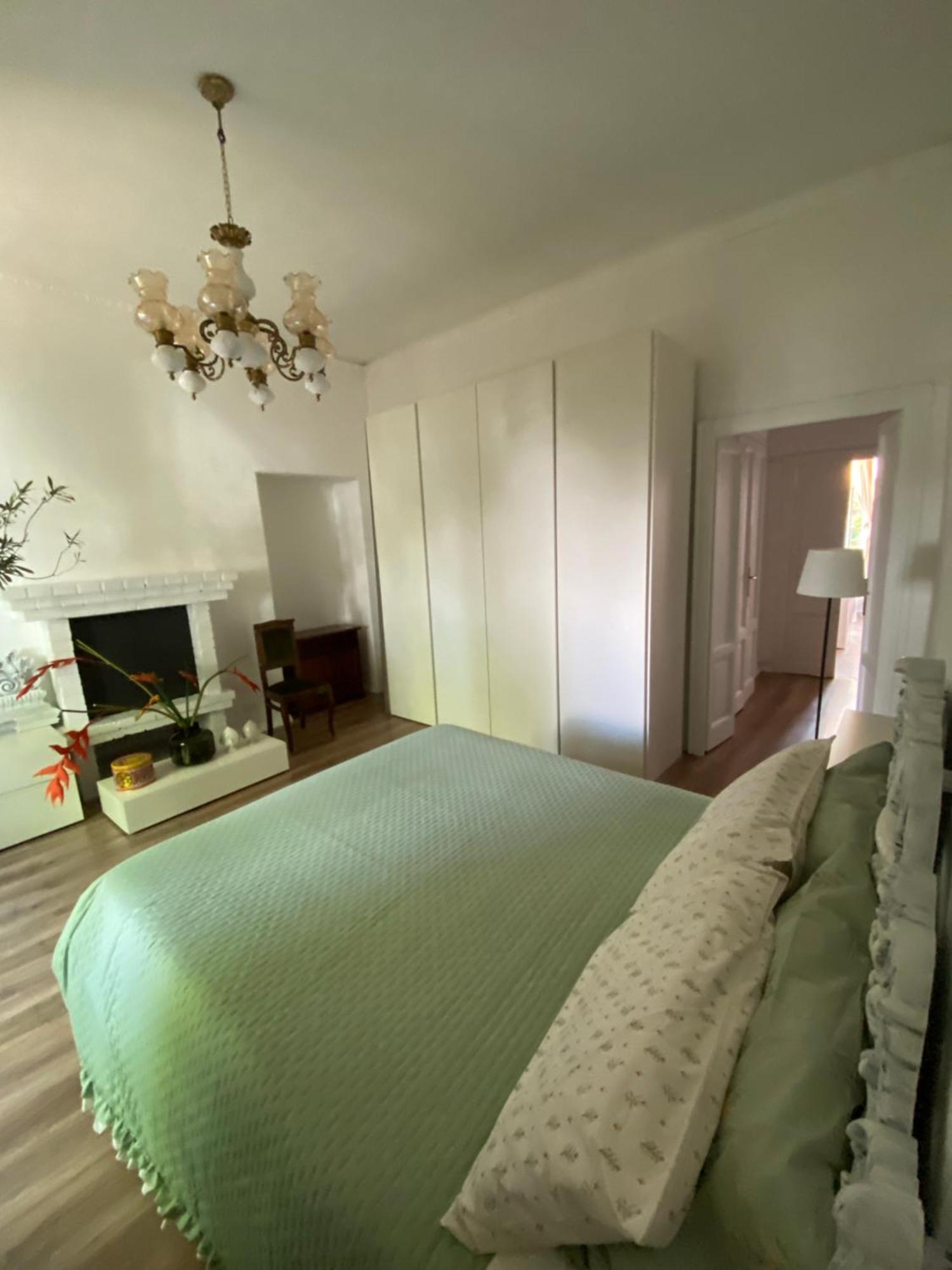 Officina Scrittoria Apartamento