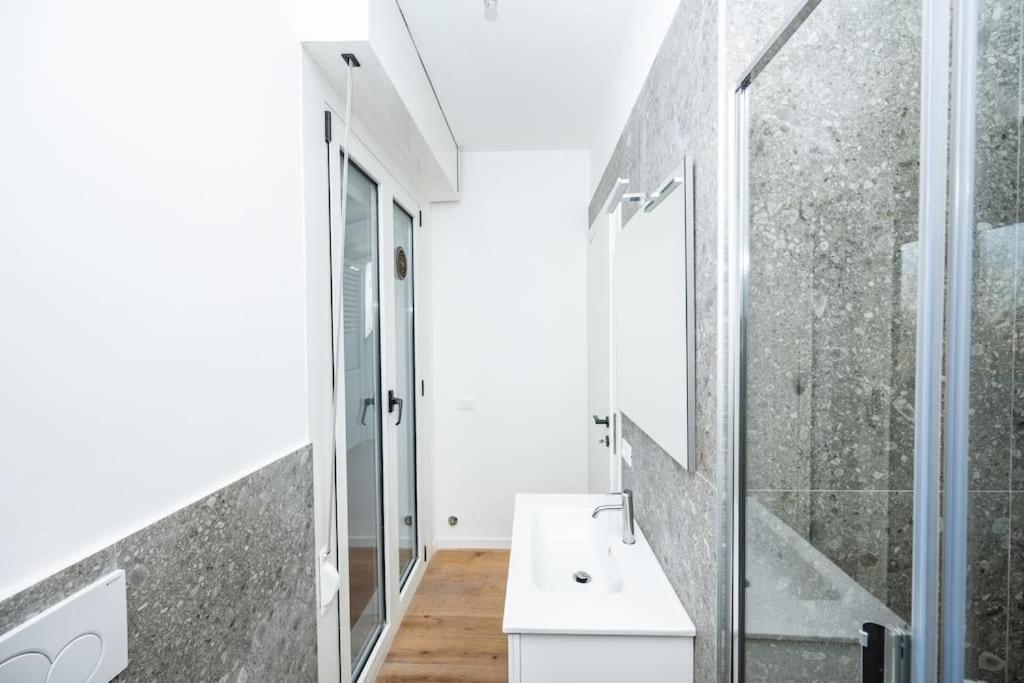 Urban Chic Apartment *