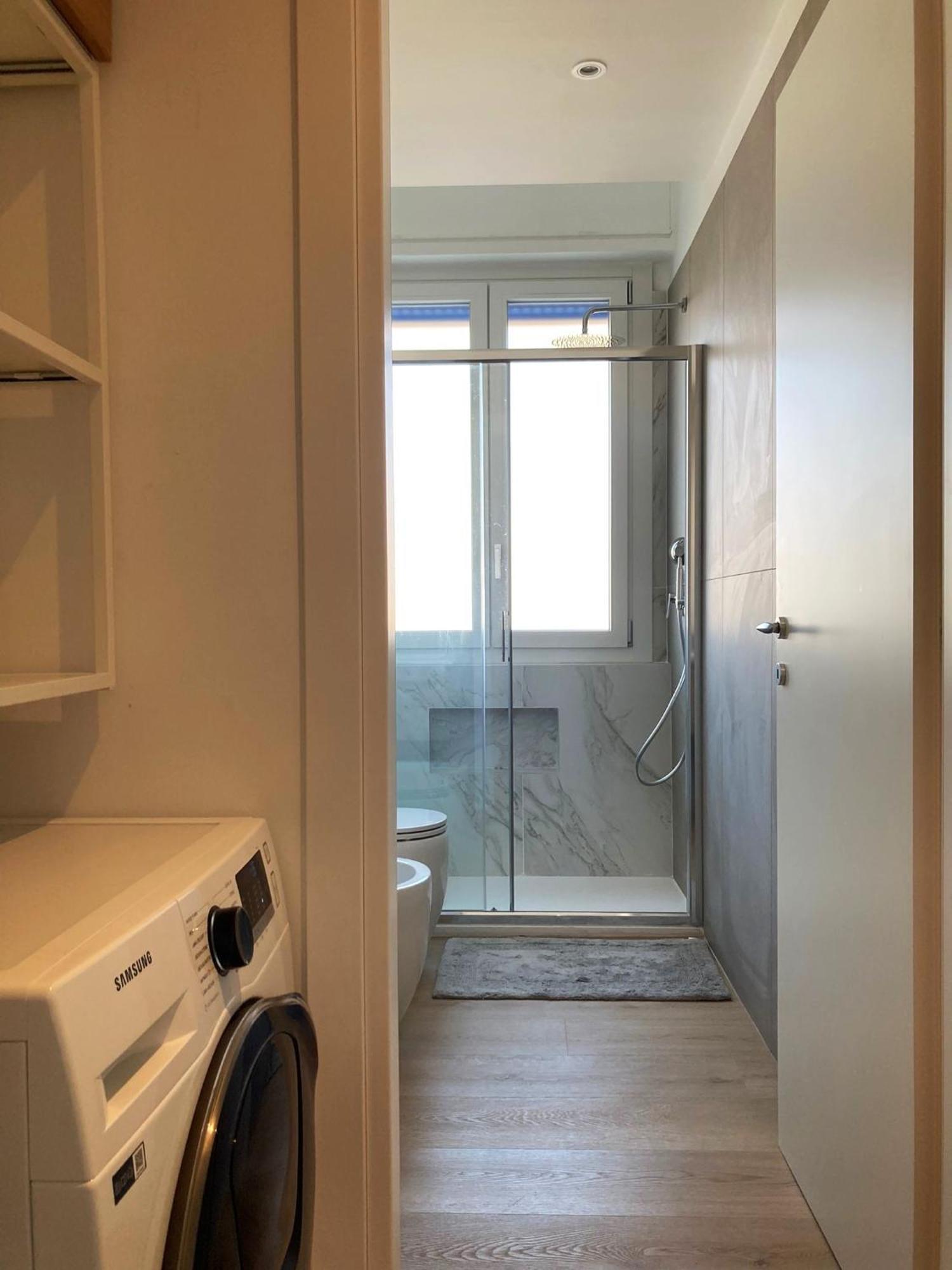 Bilocale Moderno - Lorenteggio 145 Apartamento Milão