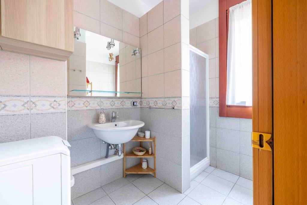 Apartamento Bellissimo Bilocale Con Terrazzo *