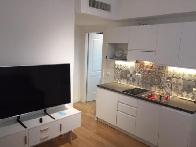 The Small White House In Apartment Milan