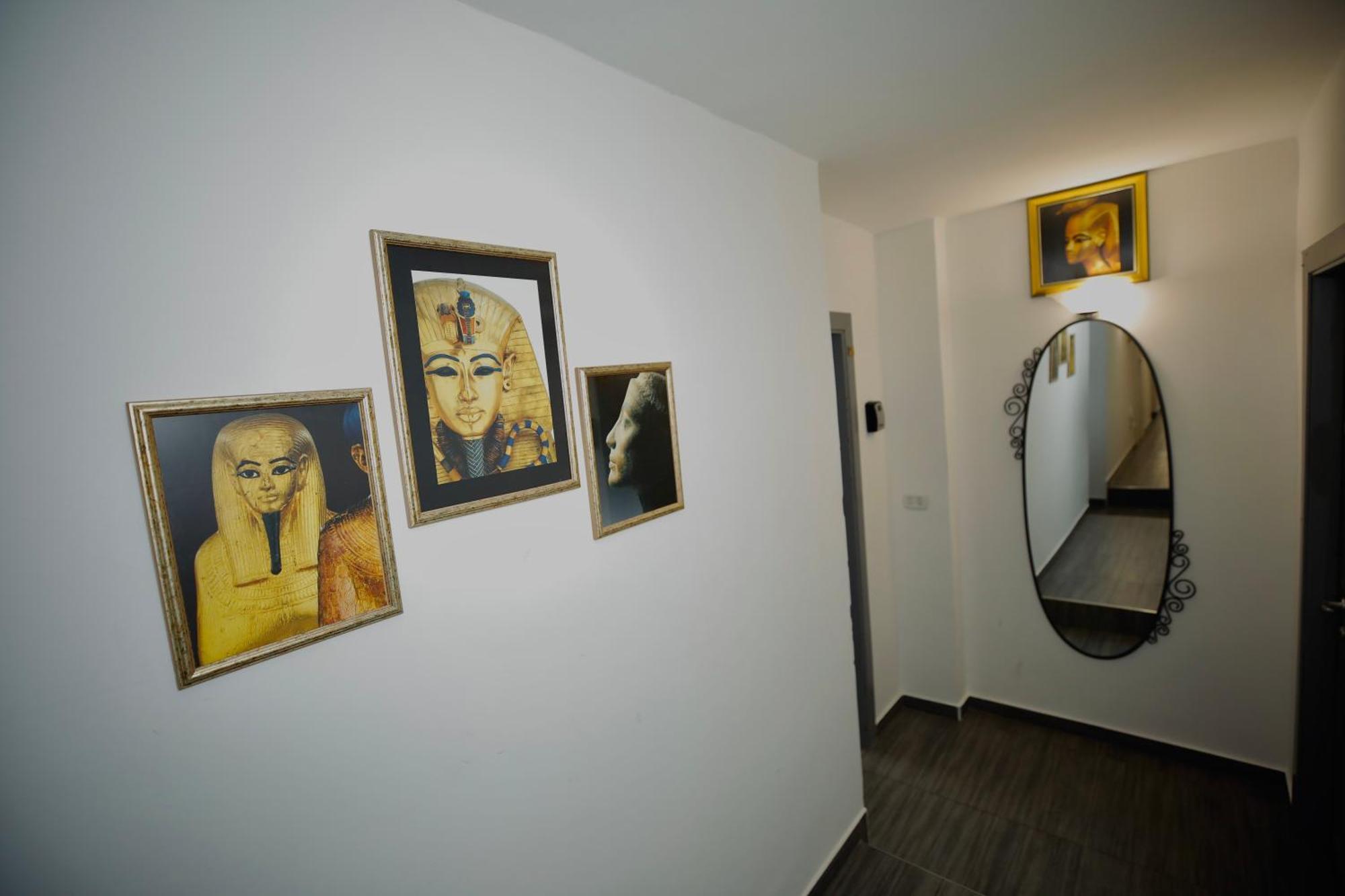 Hosting Dreams Attics - Duomo