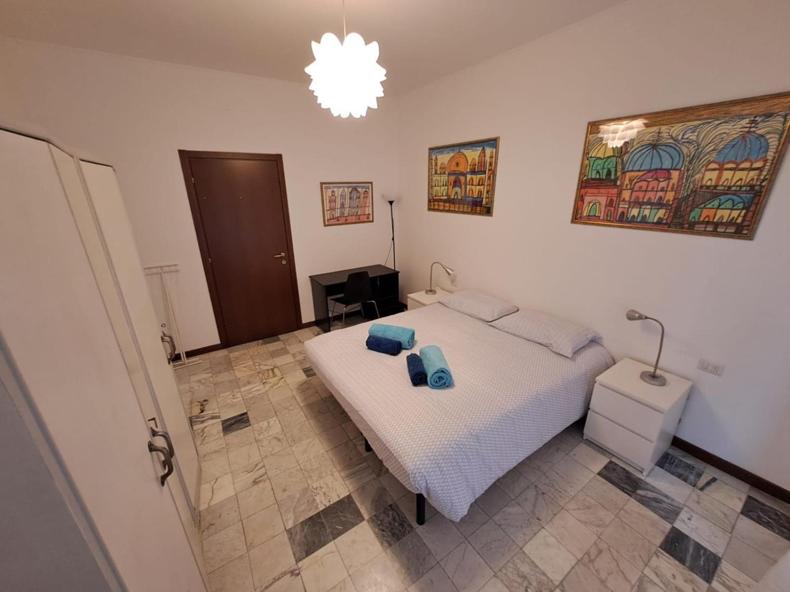 Comfortable And Spacious In Appartamento