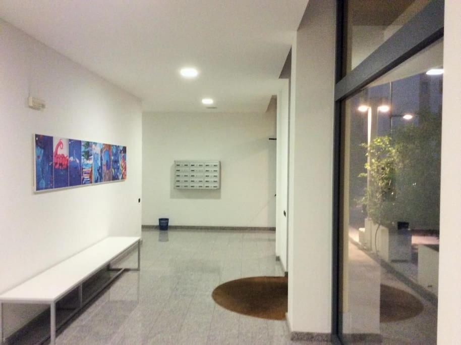 Vicino Metro Precotto, Garage Gratuito Apartment *