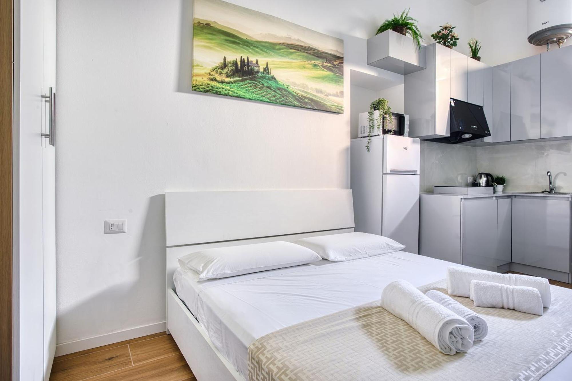 Rosmini13; Lil Gem In Sempione Disctrict Apartment Milan