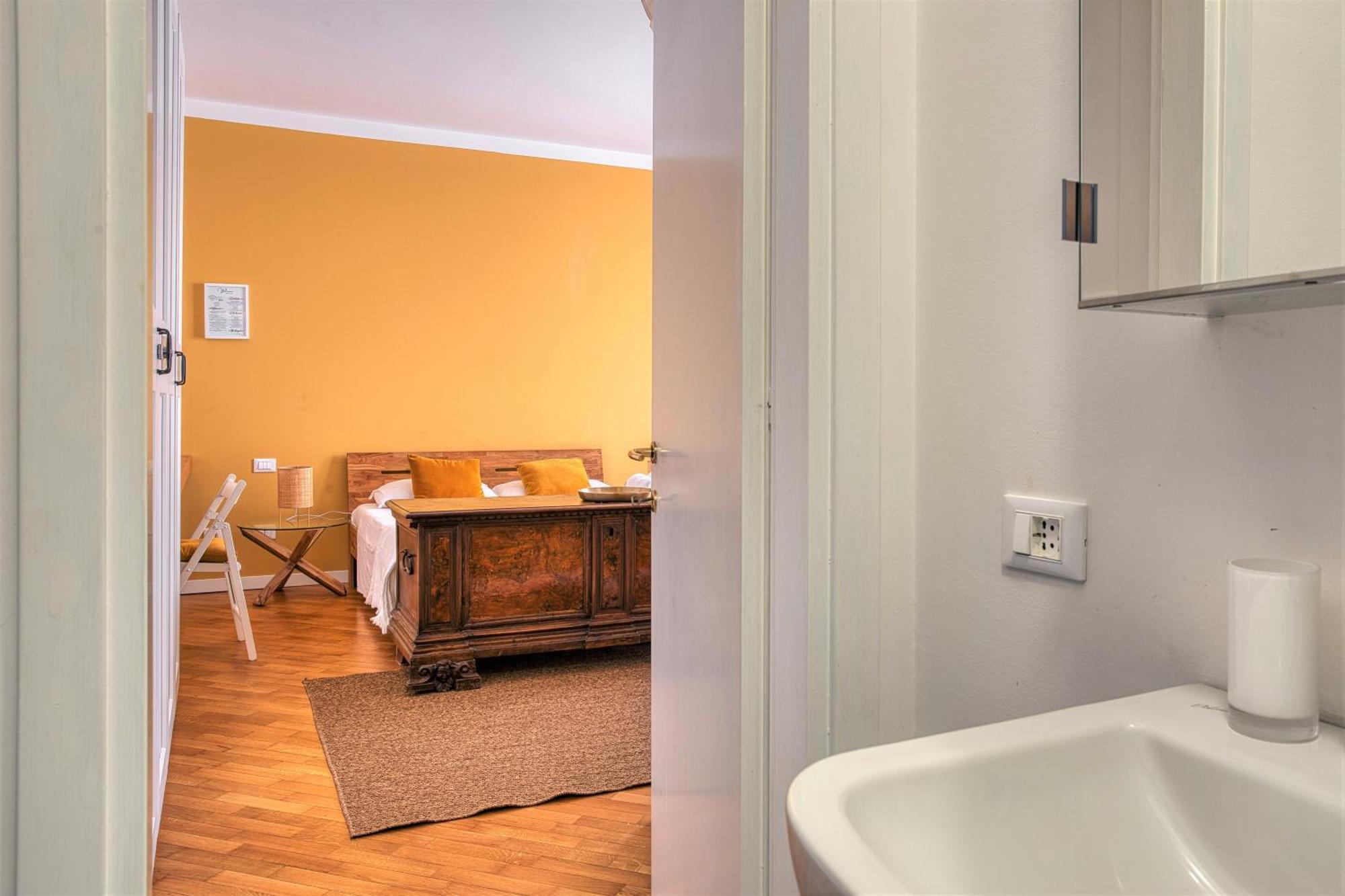Apartment Charming In Tortona Navigli District *