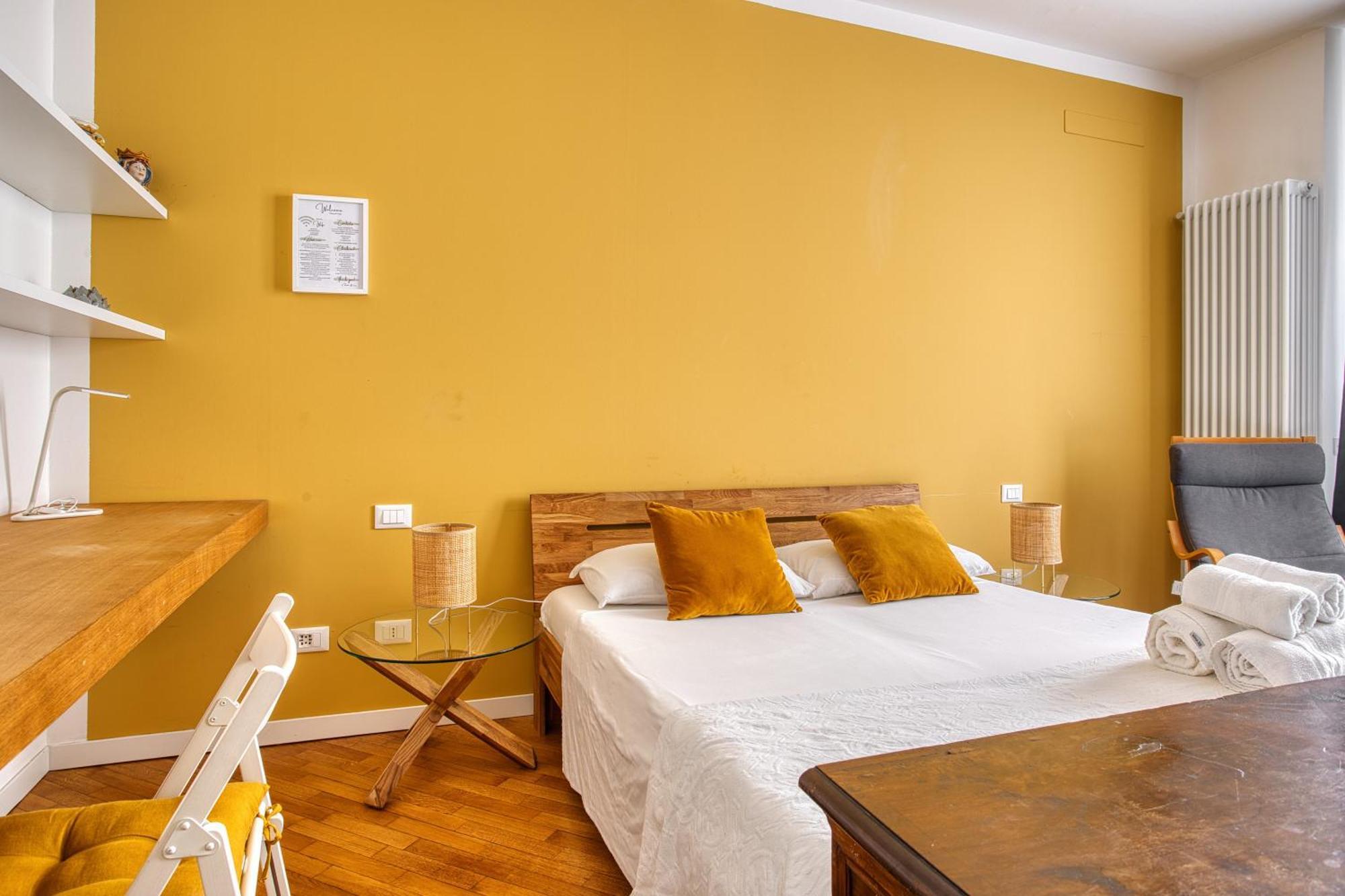 Charming In Tortona Navigli District Apartment Milan