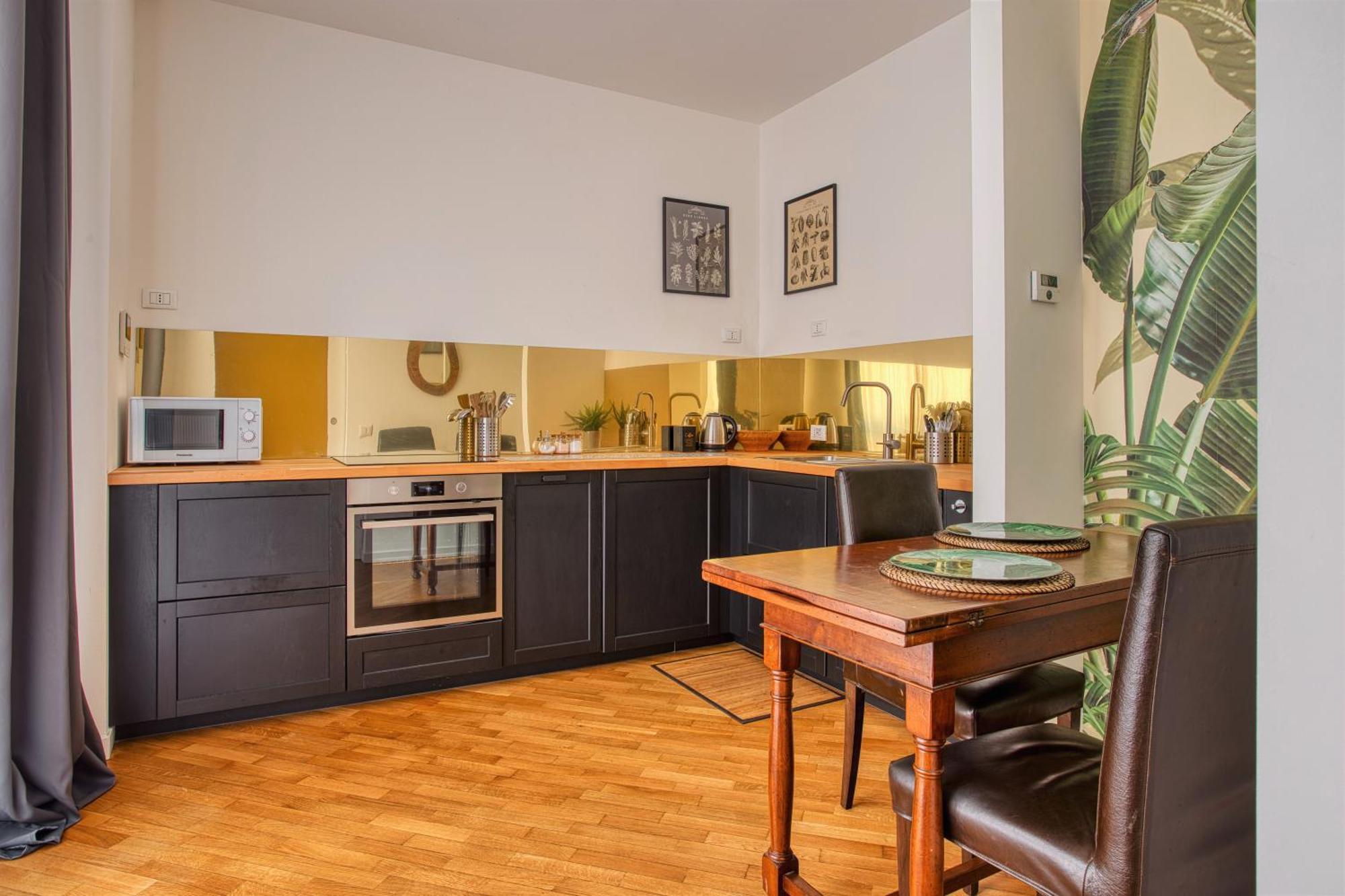 Charming In Tortona Navigli District Apartment Milan