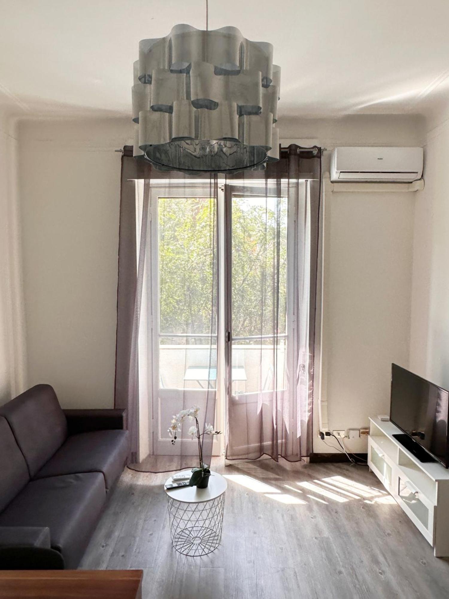Bwr - Beautiful Near Navigli Apartment Milan
