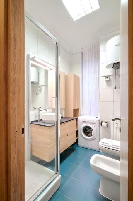 Isola Suite-hosted By Sweetstay * Milan