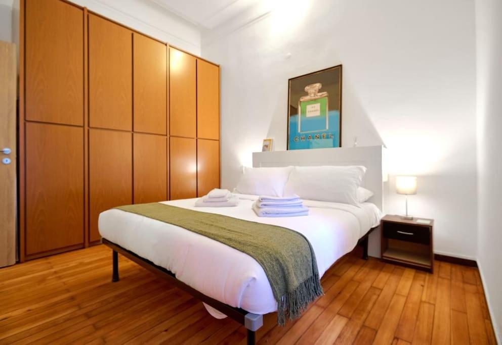 Isola Suite-hosted By Sweetstay Apartment