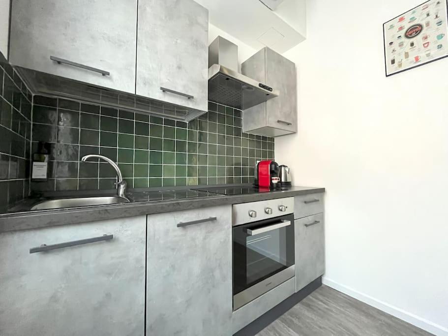 Delfico Cozy Milan