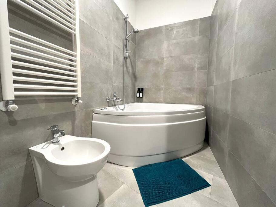 Delfico Cozy Apartment Milan