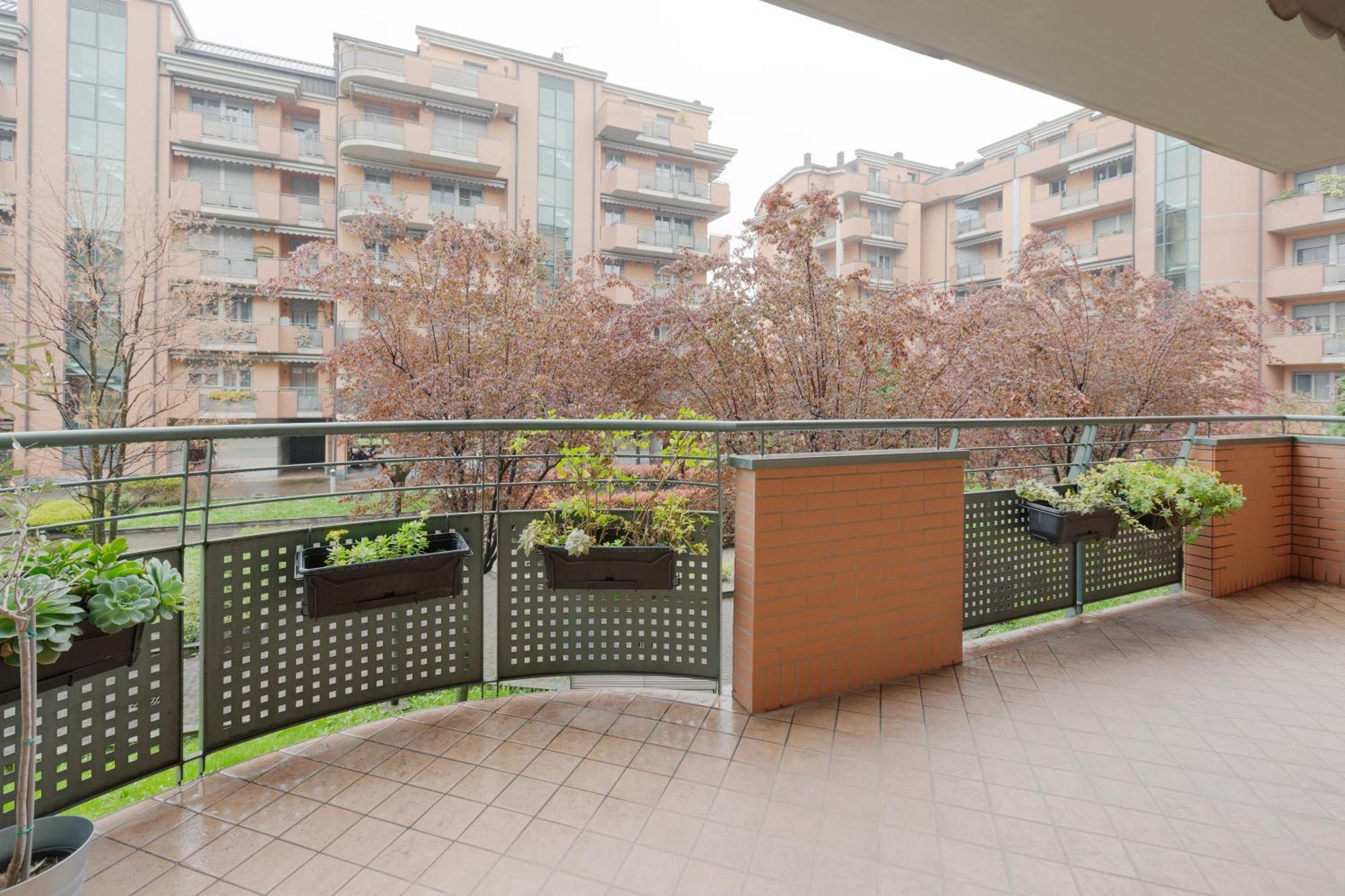 Apartment Niguarda - Ampio E Moderno Trilocale Milan