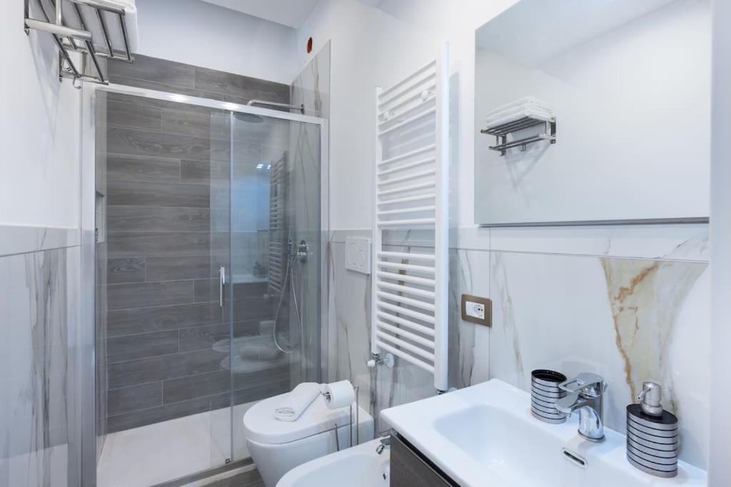 Apartment Casa Grassi - Ospedale Sacco - Rho Fiera Milan