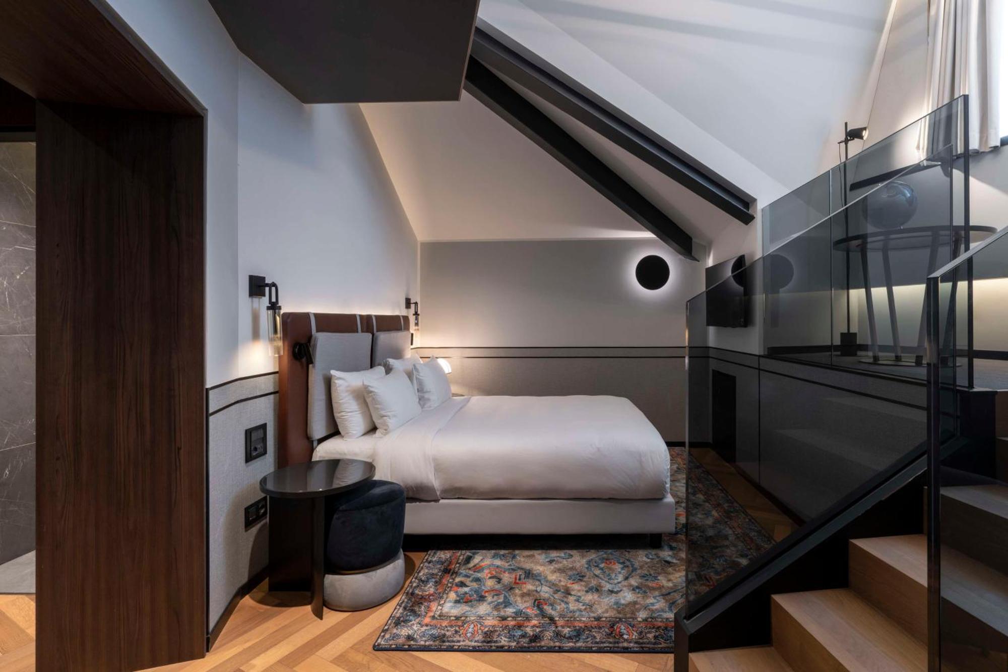 Radisson Collection Hotel, Palazzo Touring Club 5*