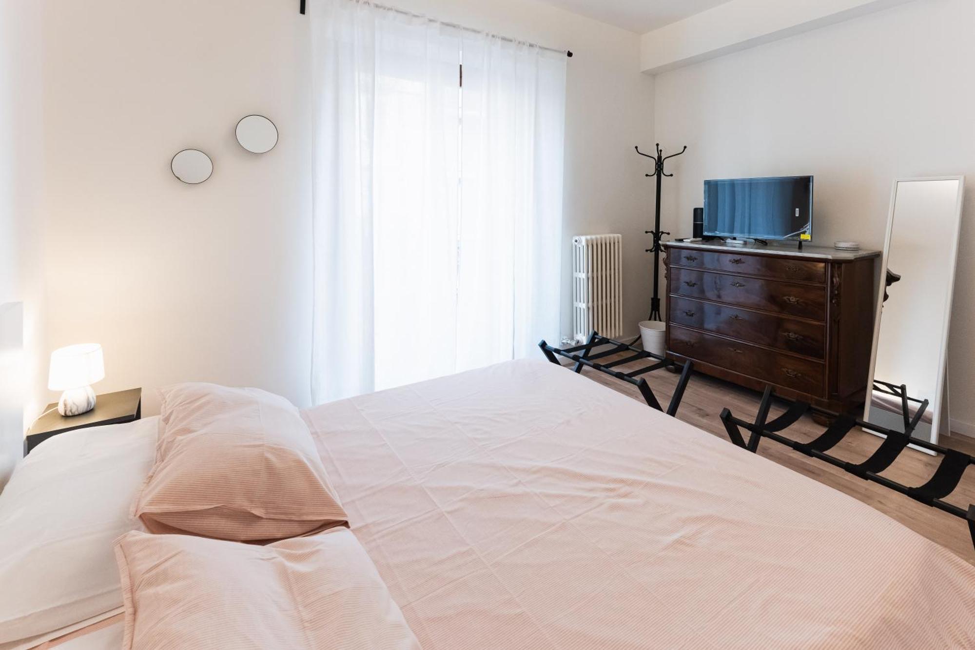 Light Blue Nolo Milan, 15 Minutes From Duomo By Metro Apartment
