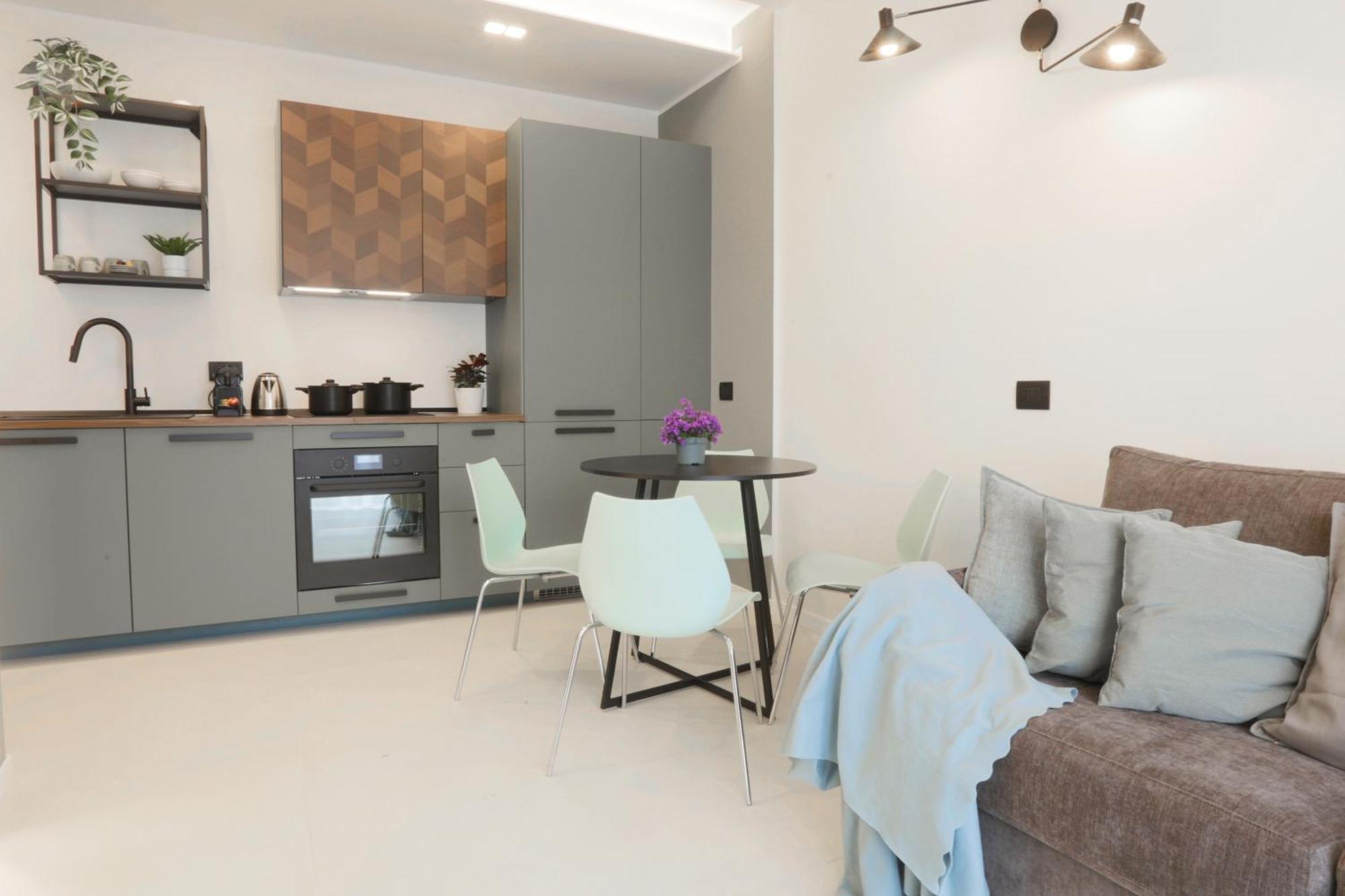 Station Modern Flat W/private Parking Apartment Milan