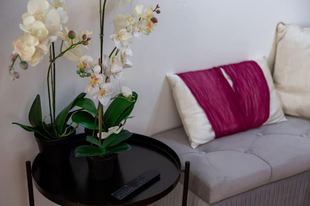Apartamento Porta Nuova Moscova: Cozy Near Duomo!