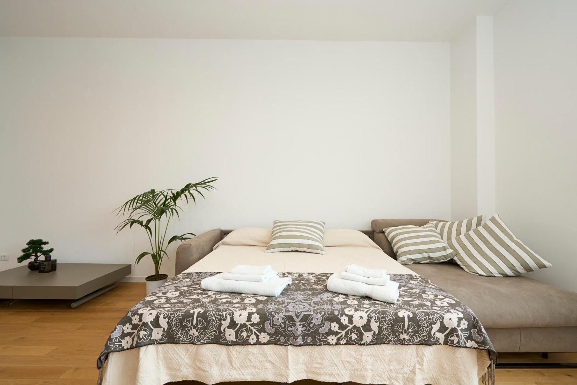 Luxury Design - 20 Minutes From Duomo-navigli Apartamento