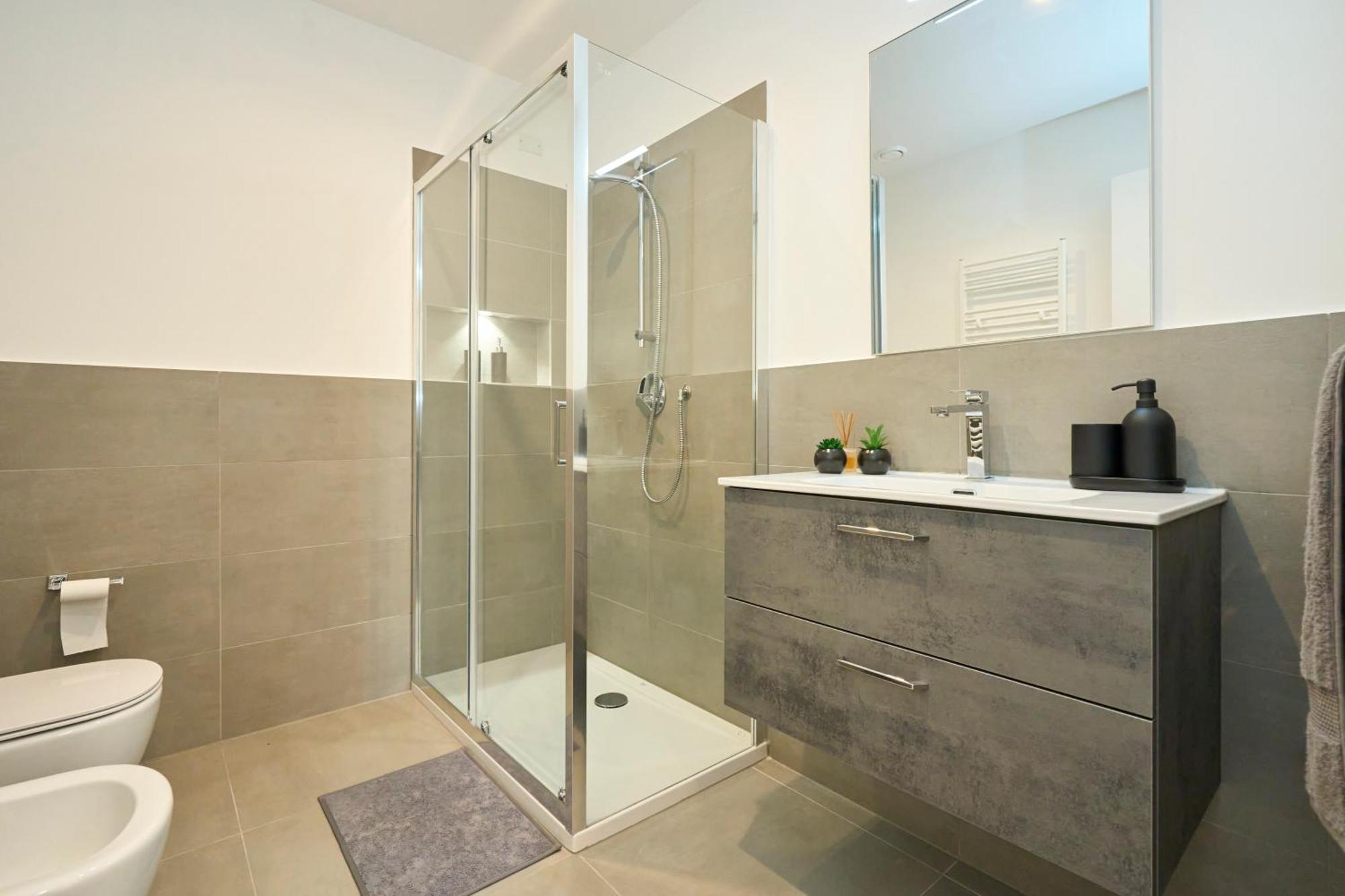 Luxury Design - 20 Minutes From Duomo-navigli