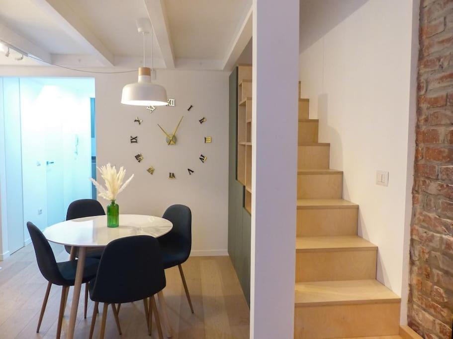 Apartment Fiera - Citylife Luxury Loft Near Duomo Milan