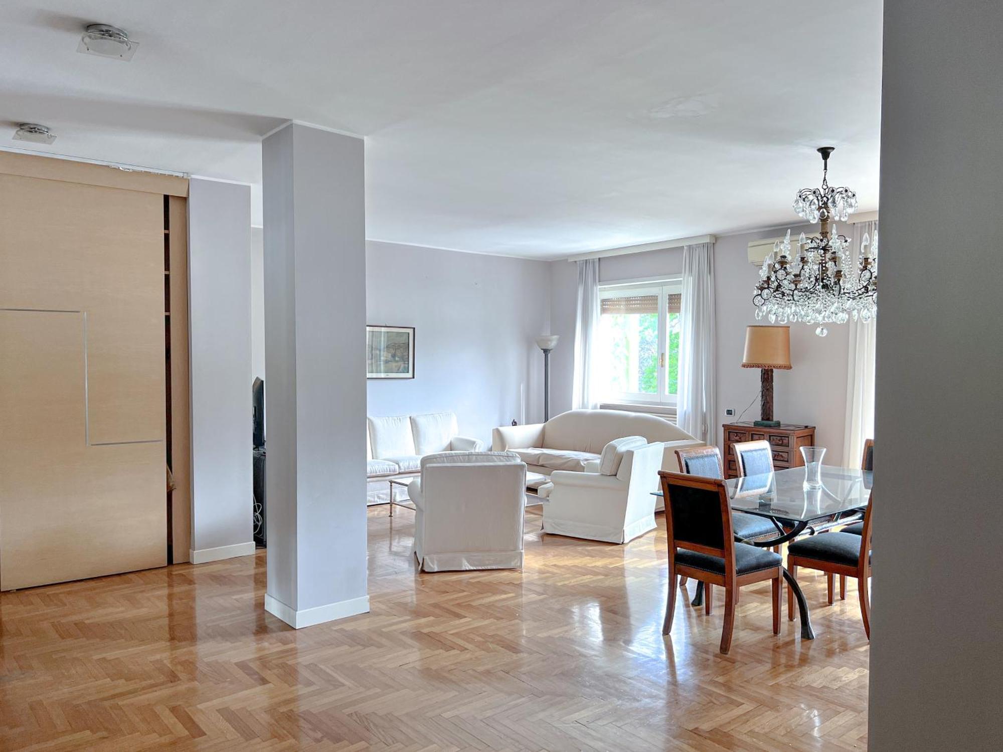 The Boutique - Luxury Collection Solari Apartment
