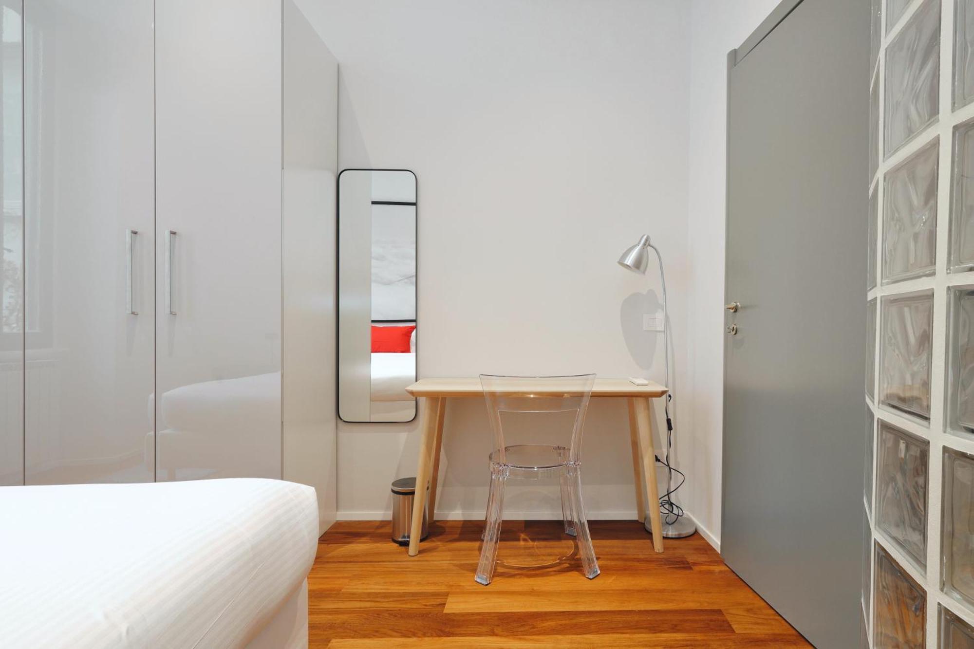 Joivy Modern Flat Near Duomo Di Apartamento