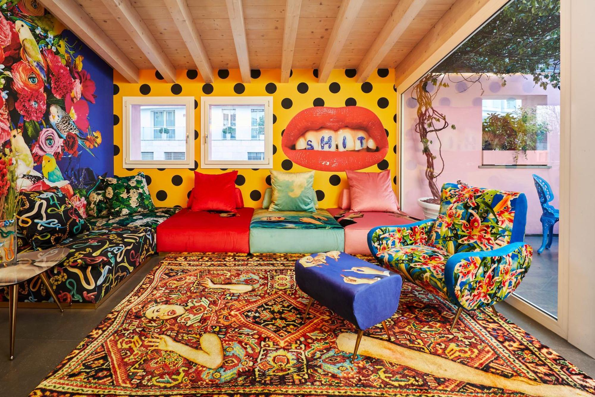 Apartamento Toiletpaper Living *