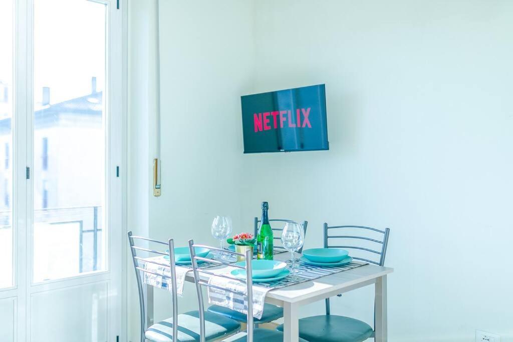 Apartamento Navigli - Downtown - Duomo Spacious Two Bedroom - Close To Metro - Ac - Wi-fi