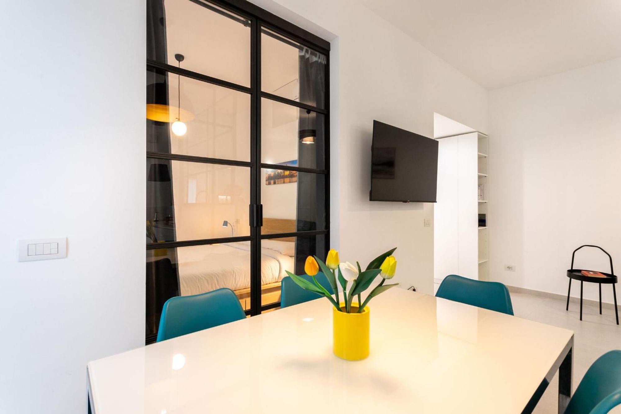 Assab By Halldis Apartment Milan