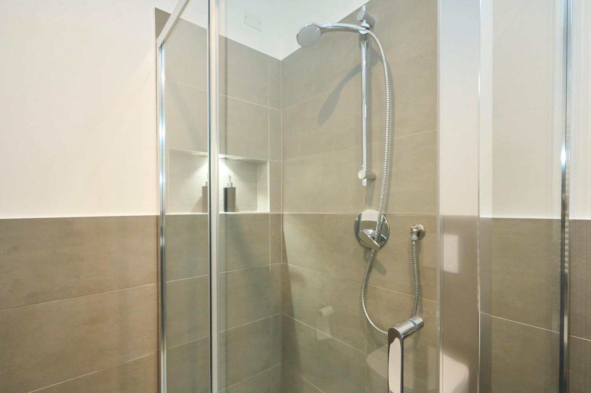Luxury Design - 20 Minutes From Duomo-navigli Apartment Milan