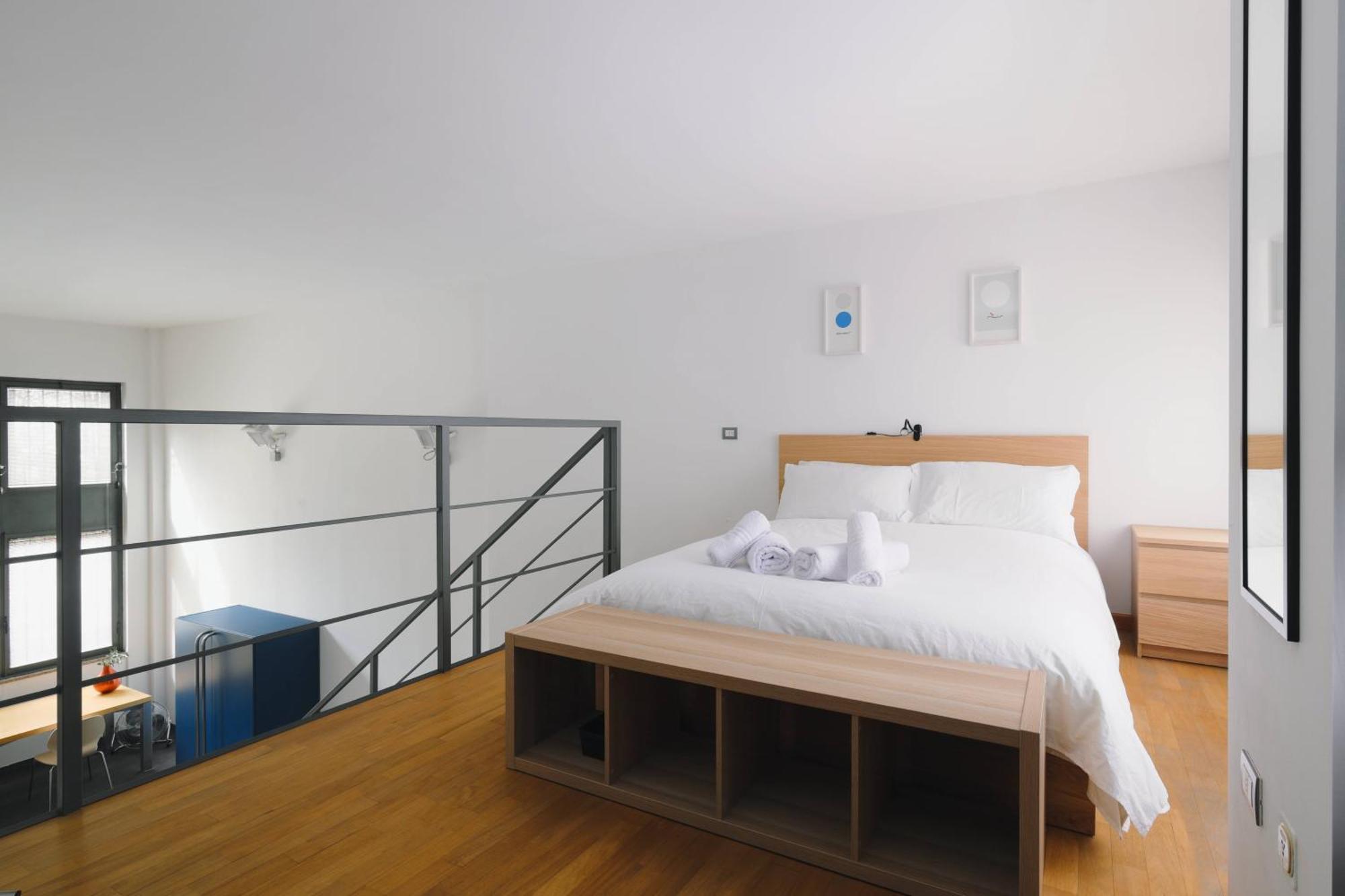 Apartment Scaldasole Loft Design 15 Min Dal Duomo
