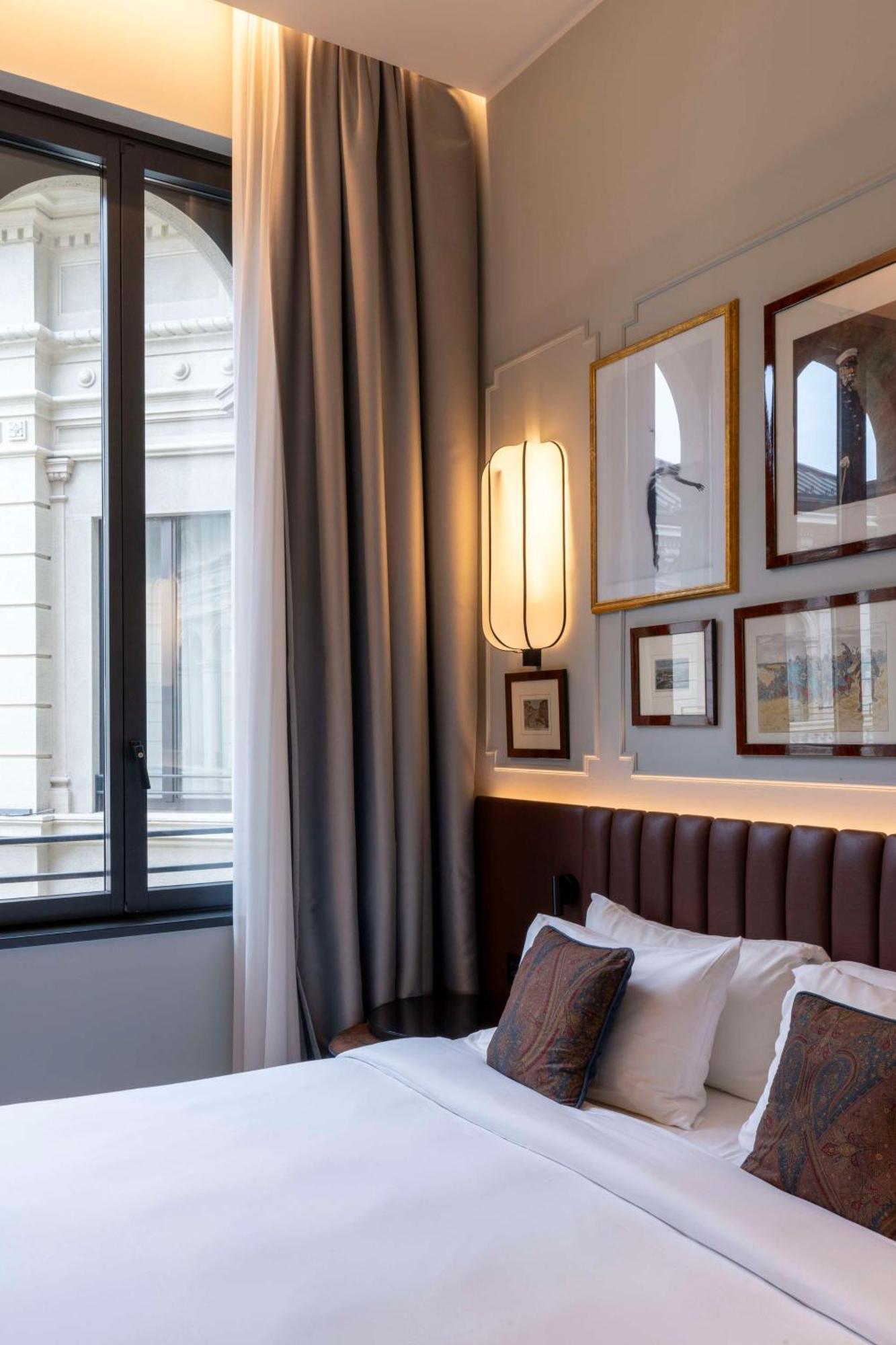 Radisson Collection Hotel, Palazzo Touring Club 5* Milan