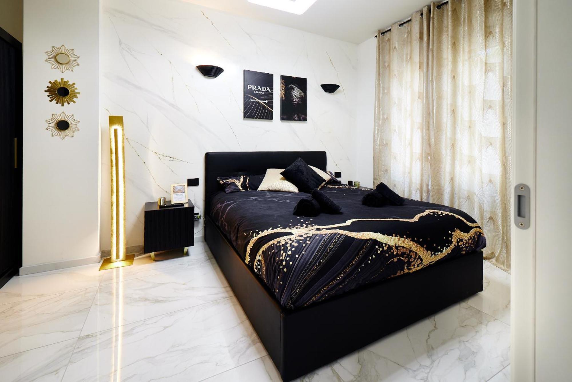 Apartment Italian Fashion - Luxurious Marble City Center Milan