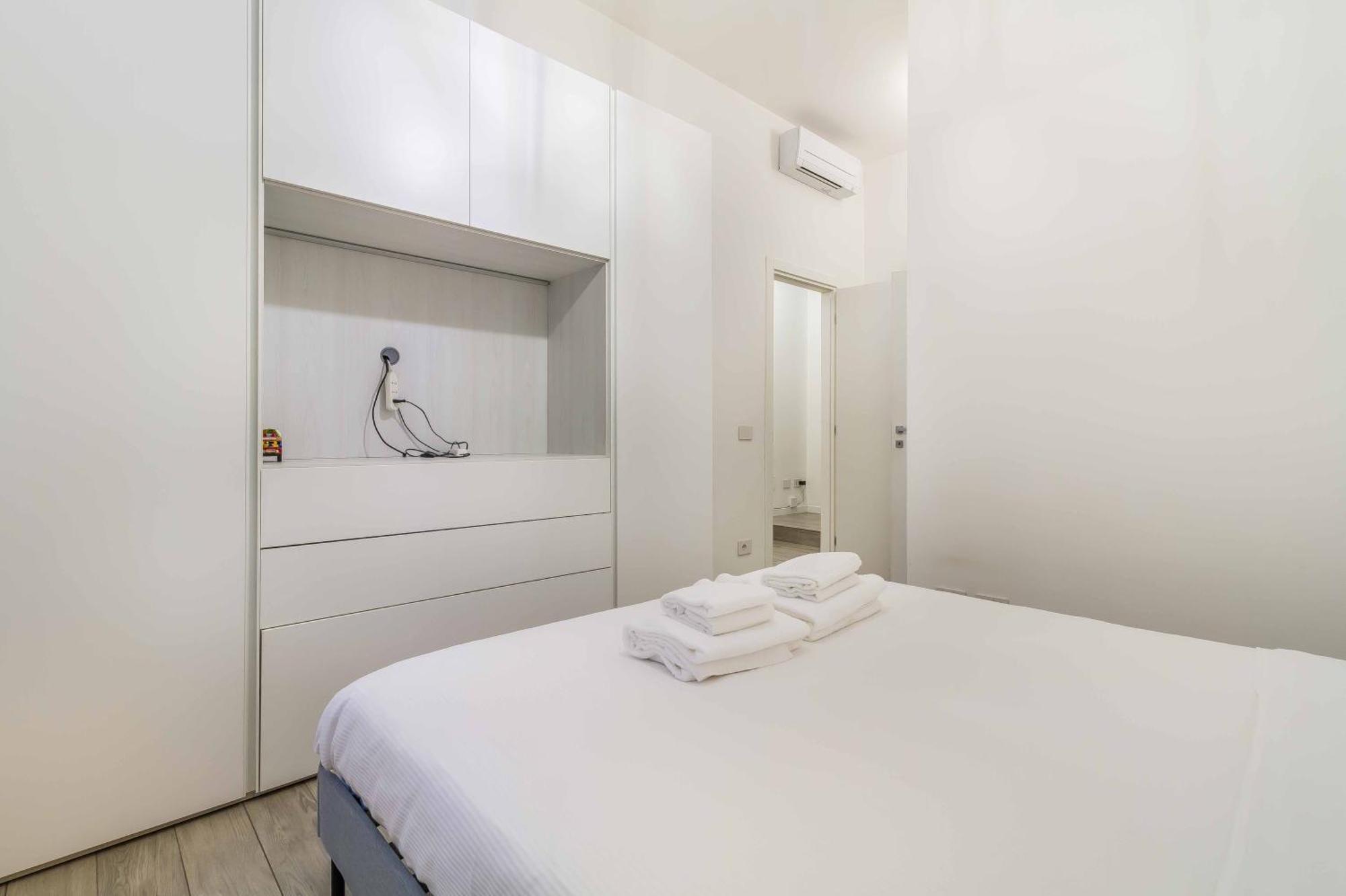 Domusmi Veniero 12 Apartment Milan