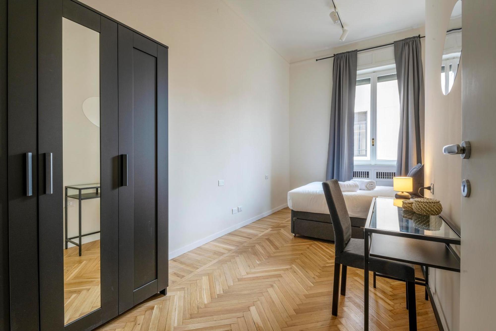 Elegant Brand New Near Duomo Appartamento