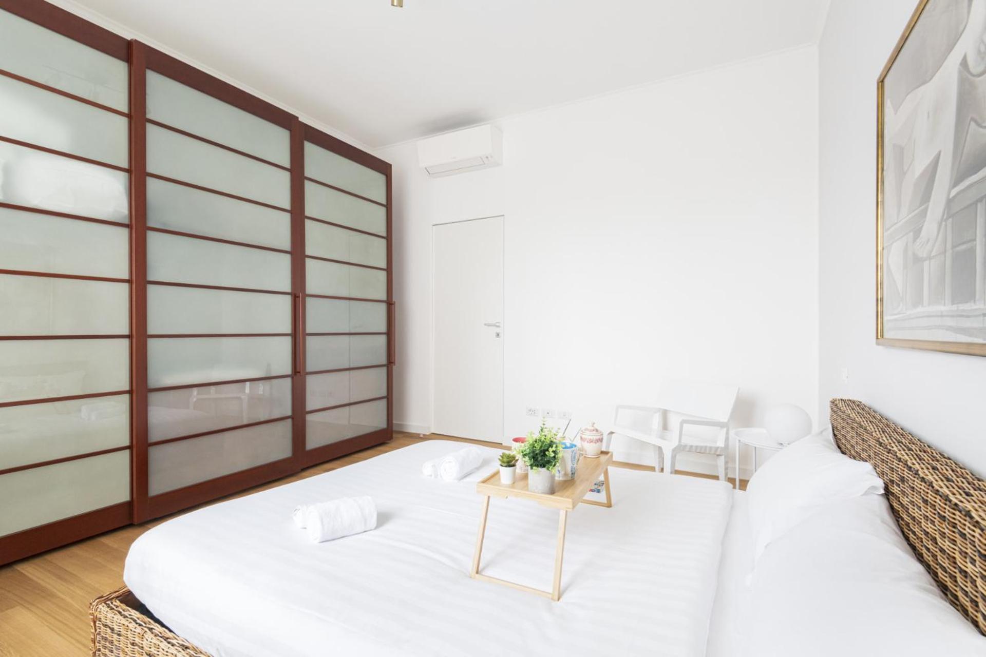 Easylife -spettacolare In Citta Studi