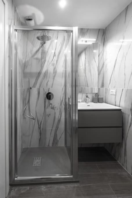 Duomo Space Free Parking - Private Gym- Metro * Milan