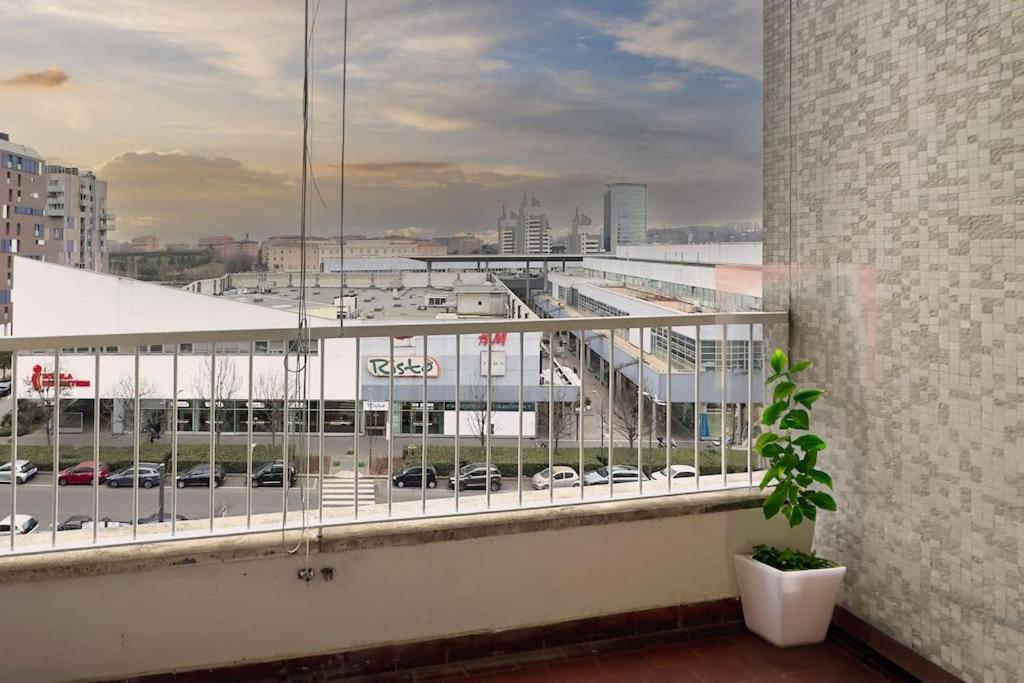 10 Min To Rho Fiera-sansiro - Wifi - Ac - Netflix Apartment